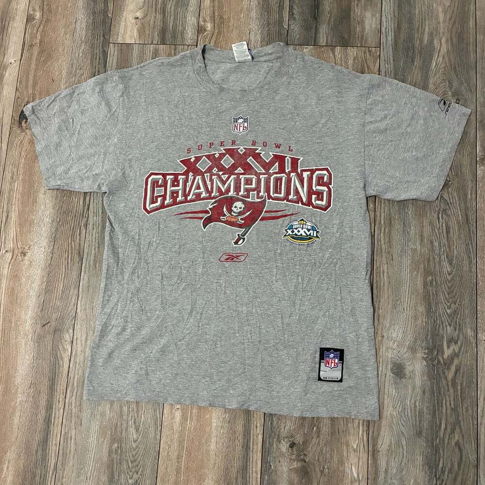 Vintage Reebok Tampa Bay Buccaneers Super Bowl XXXVII Champions T-Shirt Size M